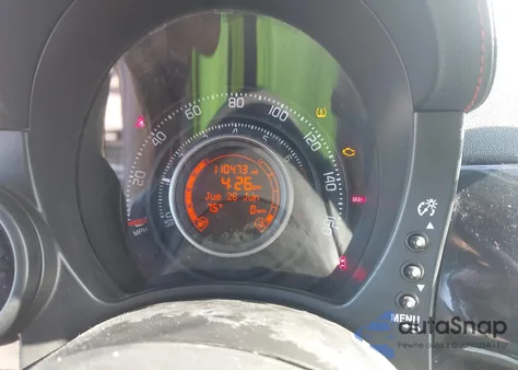 2013 Fiat 500 Abarth z USA, uszkodzony, nr VIN 3C3CFFFH8DT659193